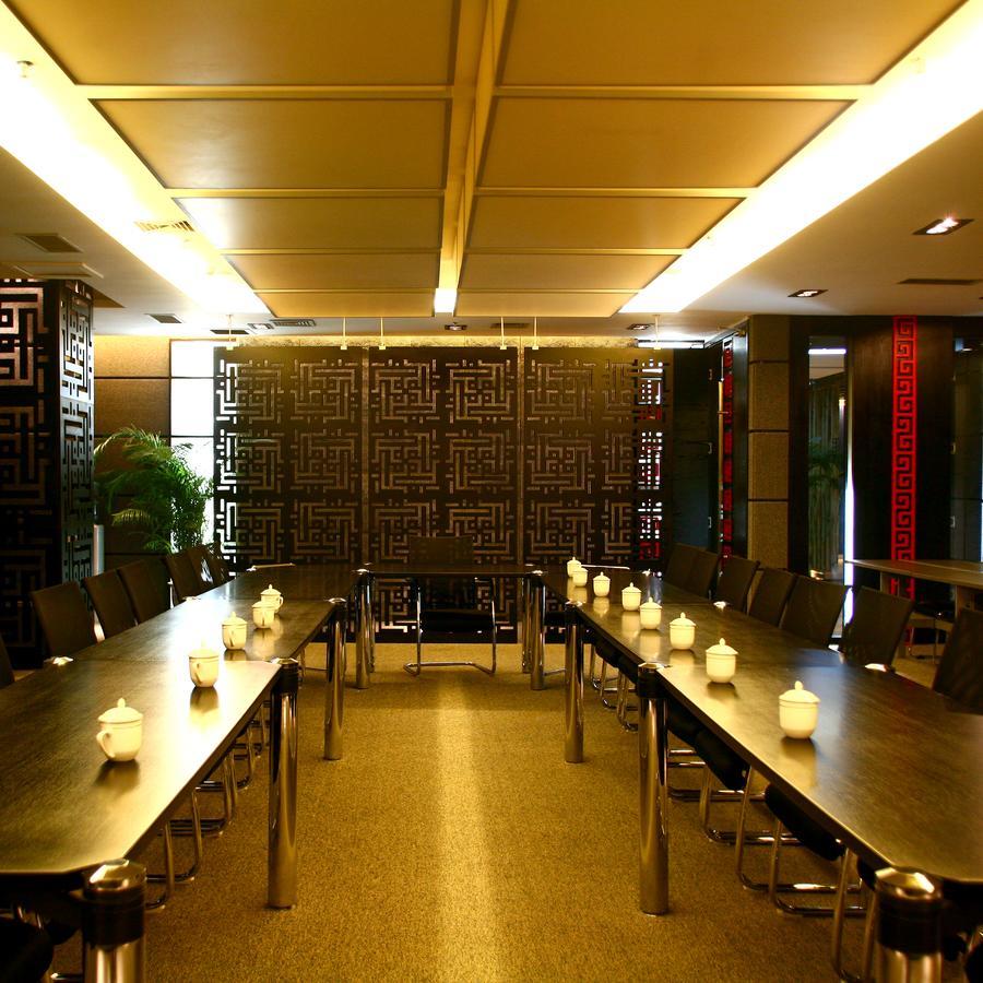Hotel Xinjiang Yema International Clubhouse Urumqi Exterior foto