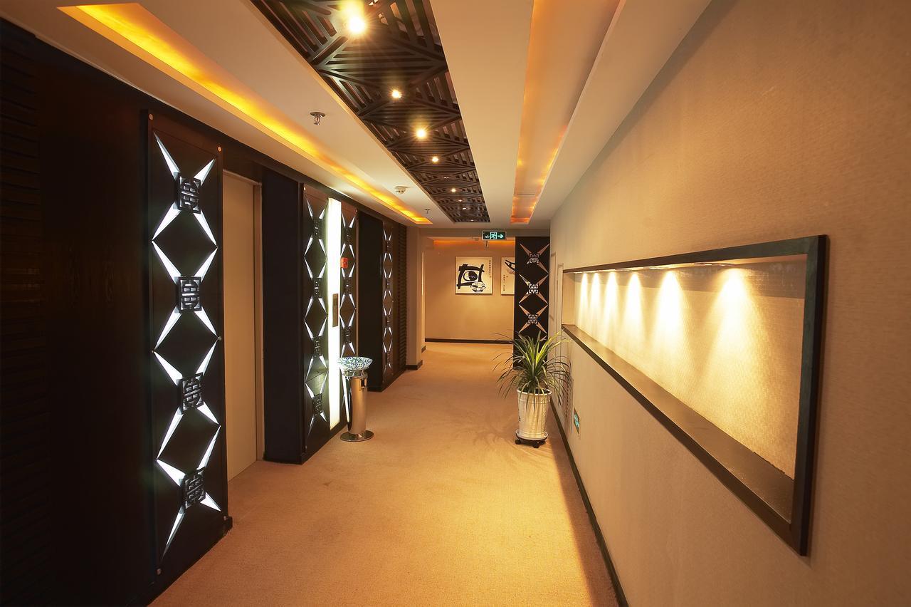 Hotel Xinjiang Yema International Clubhouse Urumqi Exterior foto