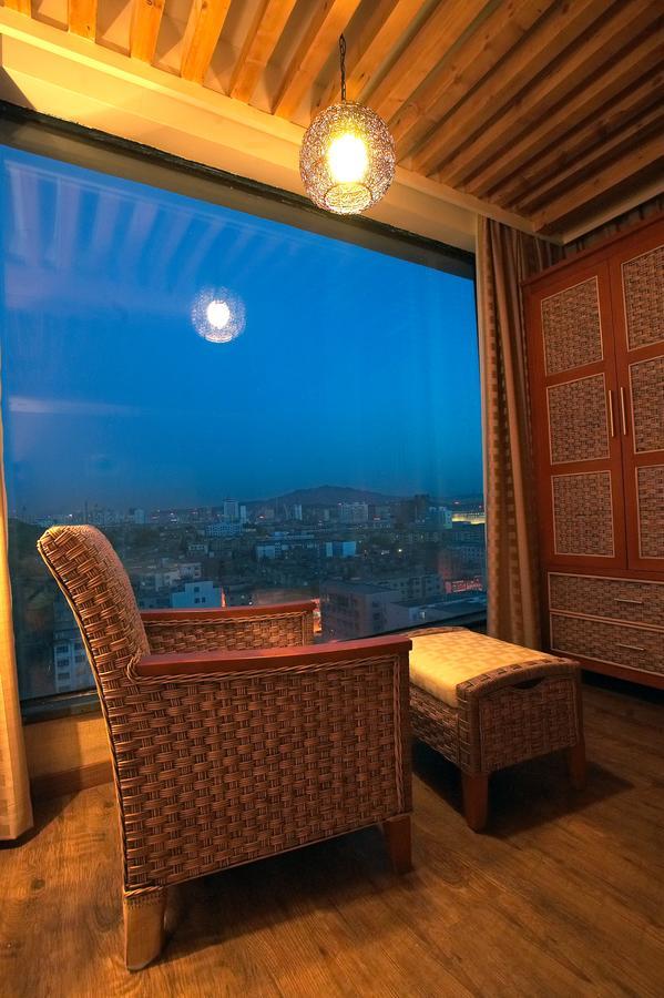 Hotel Xinjiang Yema International Clubhouse Urumqi Exterior foto