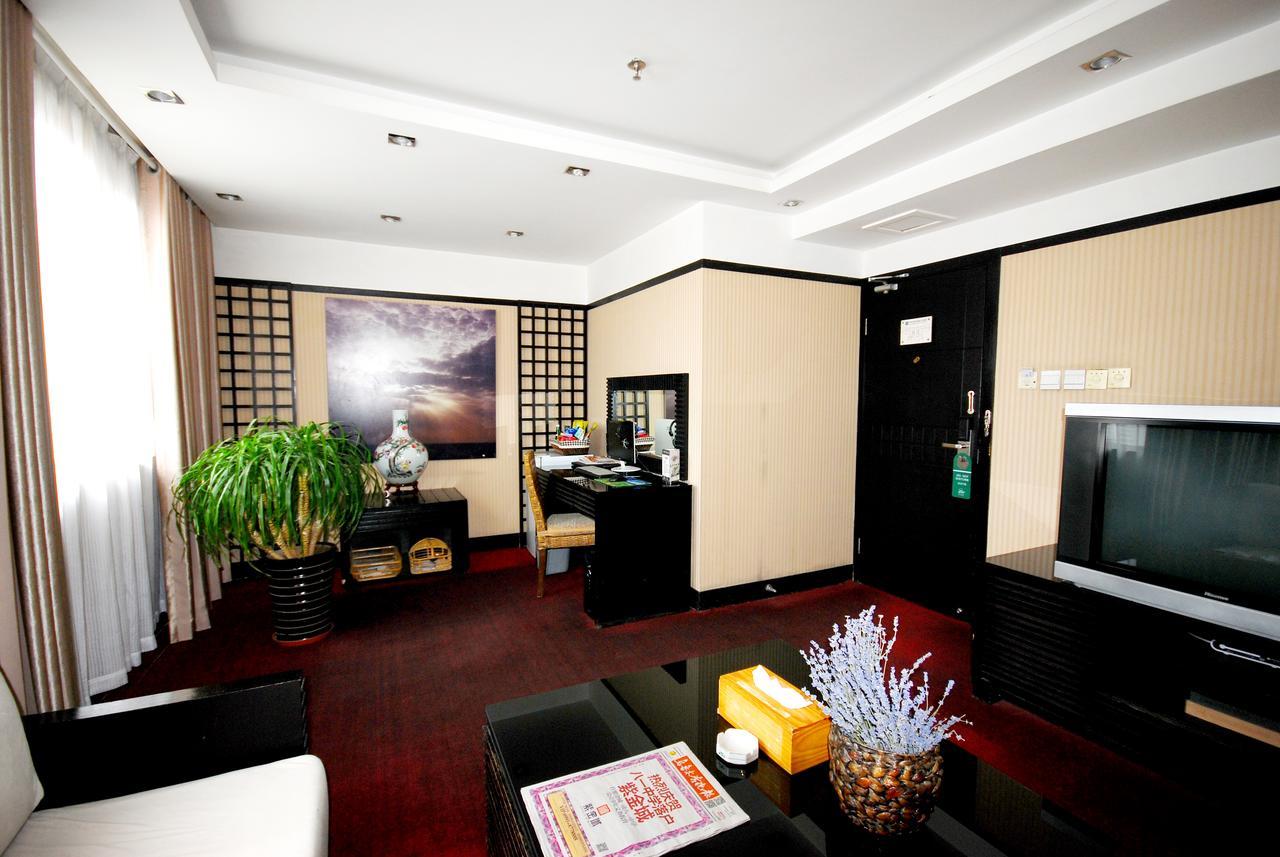 Hotel Xinjiang Yema International Clubhouse Urumqi Exterior foto